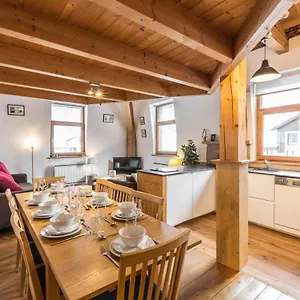  Appartement 2 - Charming 2 Bedroom Haven In